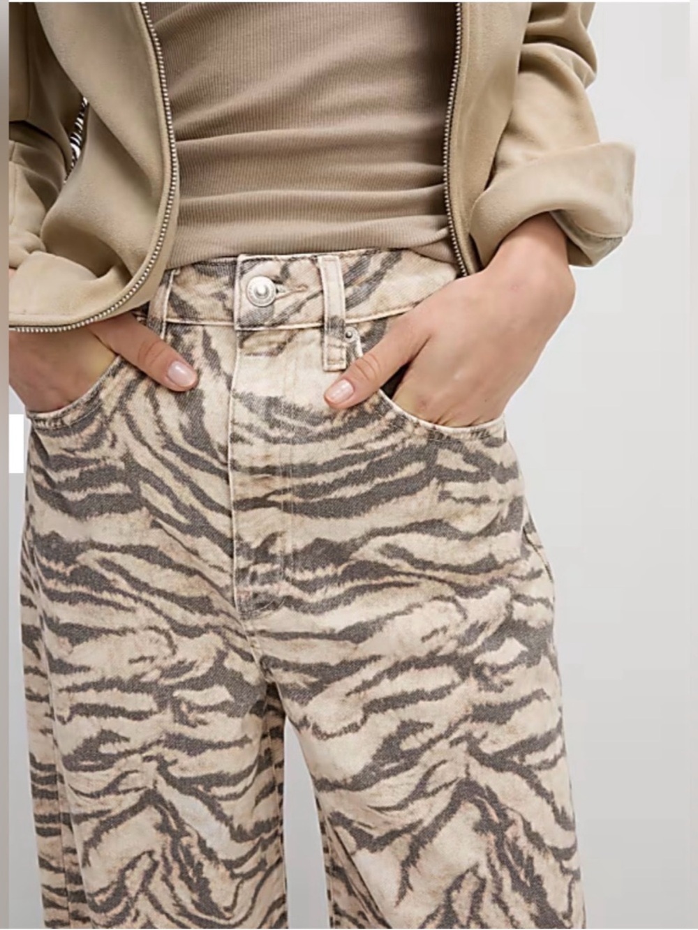 M&S Zebra Print Wide Leg High Rise Jeans Size 16 – NWT